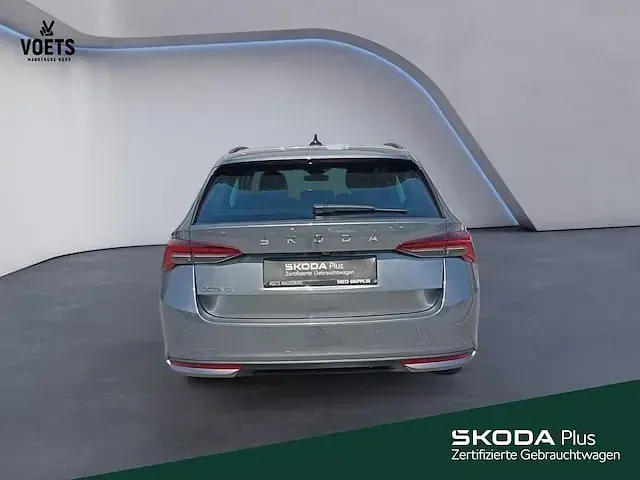 Gebraucht Skoda Octavia Tour 150 PS (110 kW) 2025 Grau Kombi