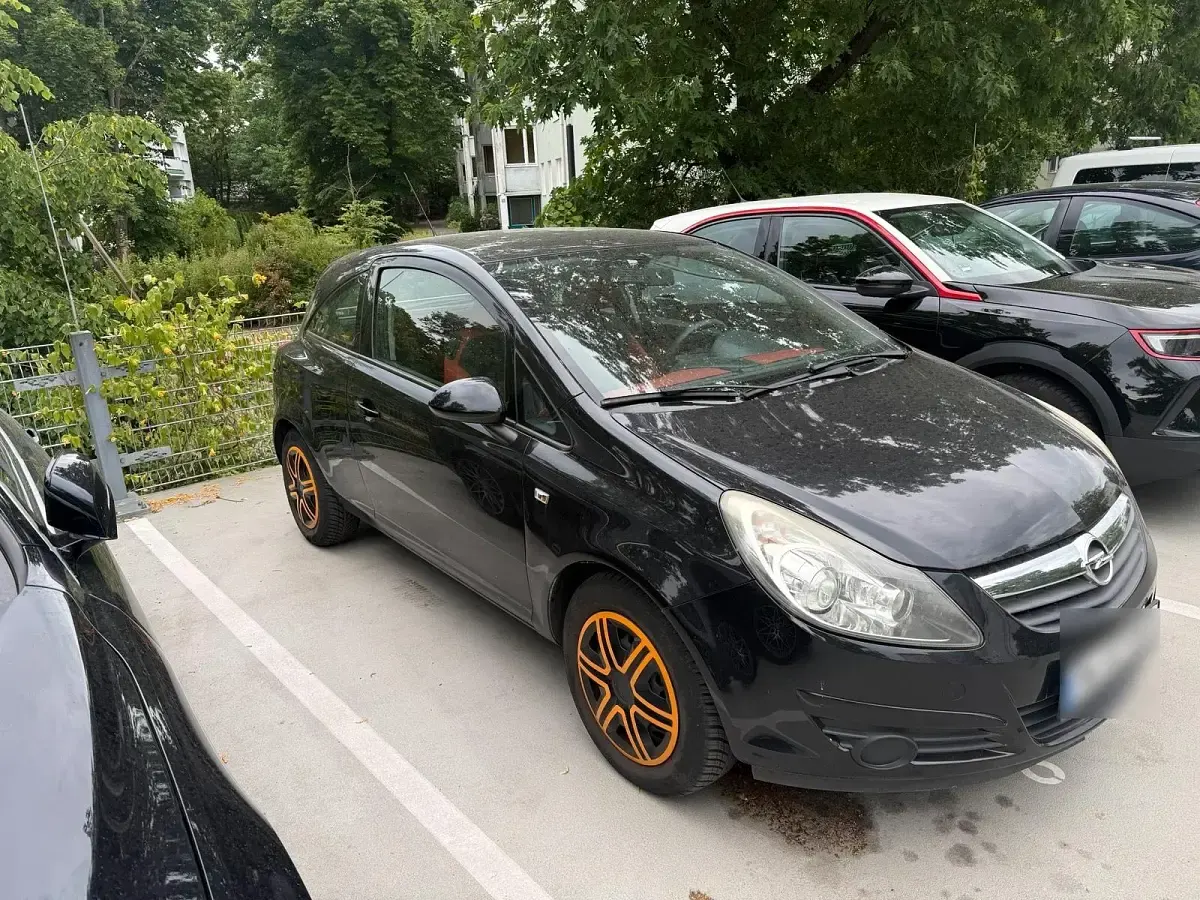 Gebraucht Opel Corsa 80 PS (58 kW) 2009 Schwarz Kleinwagen