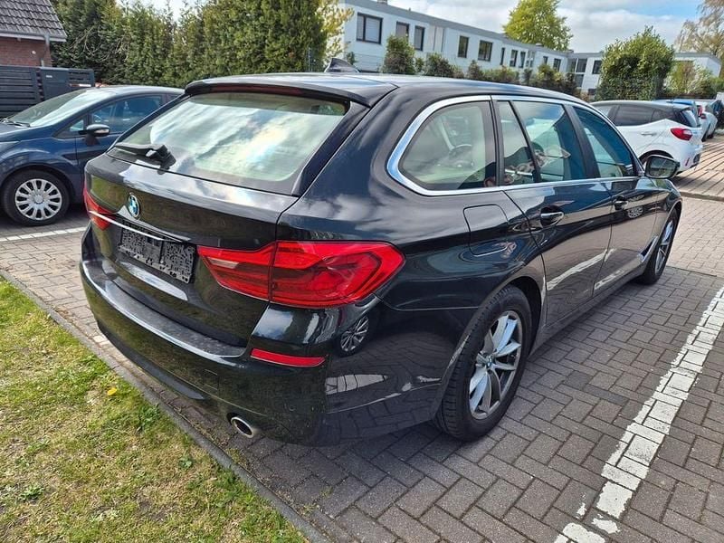 Second-hand BMW 520 Performance 190 CP (139 kW) 2019 Negru Break