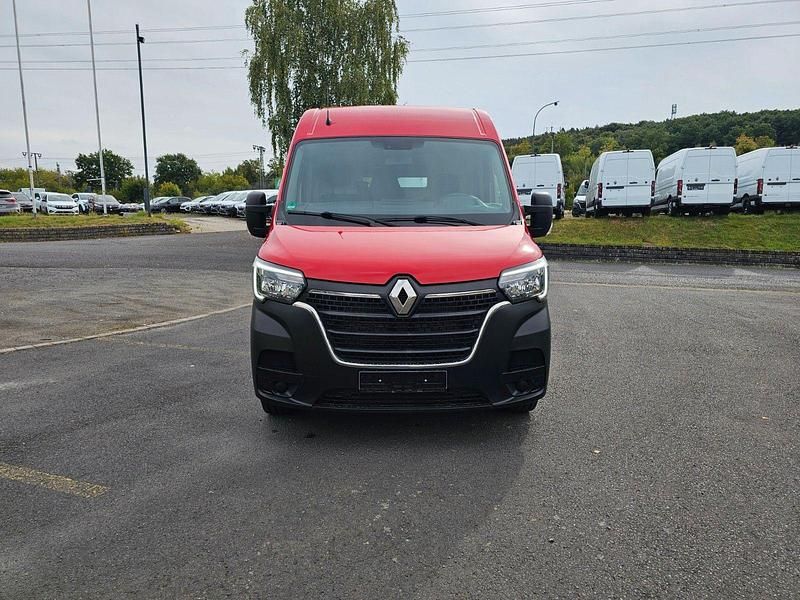 Rot Gebraucht 2022 Renault Master Van | 22.900 € (Superpreis) - Bild 1/4