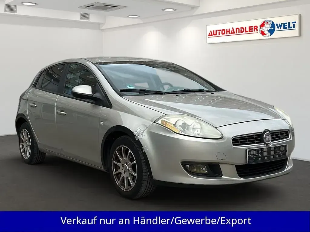 Gebraucht Fiat Bravo 120 PS (88 kW) 2008 Grau Kleinwagen