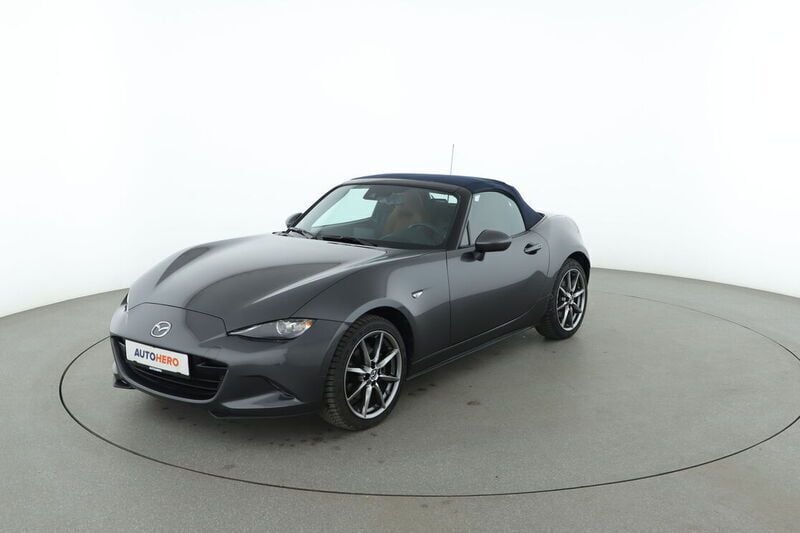 Grau Gebraucht 2022 Mazda MX5 Cabrio | 26.090 € (Fairer Preis) - Bild 1/4