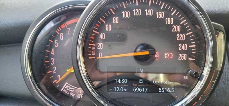 Gebraucht Mini ONE 102 PS (75 kW) 2019 Schwarz Kleinwagen