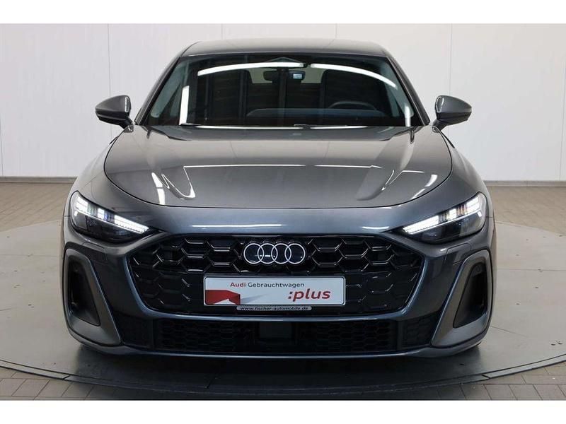 Gebraucht Audi A5 S-Line 204 PS (150 kW) 2025 Grau Limousine