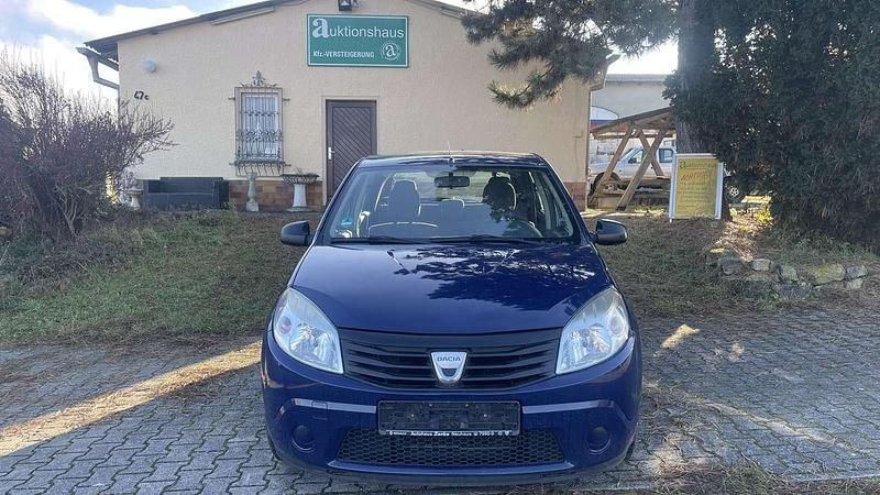 Gebraucht Dacia Sandero Basis 75 PS (55 kW) 2009 Dacia blau marine Kleinwagen