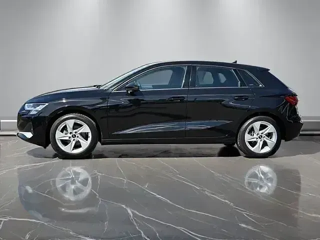 Gebraucht Audi A3 Advanced Plus 150 PS (110 kW) 2025 Mythosschwarz metallic Limousine