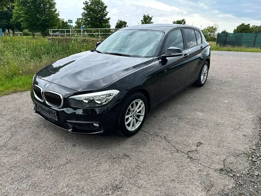 Gebraucht BMW 118 Advantage 150 PS (110 kW) 2018 Schwarz Kleinwagen