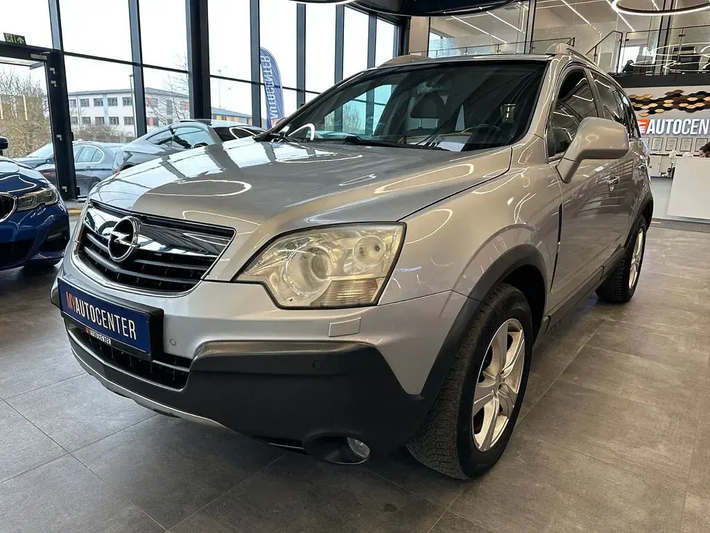 Używany Opel Antara Cosmo 150 KM (110 kW) 2008 Szary SUV