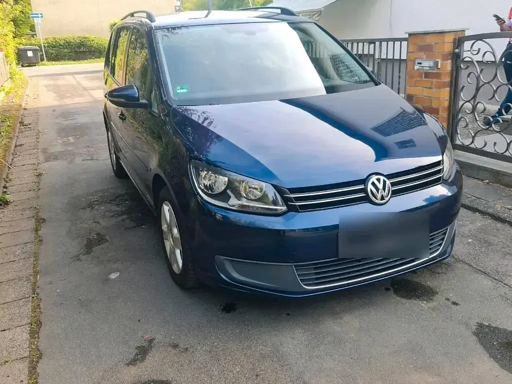 Gebraucht VW Touran 2012 Blau Van / Kleinbus