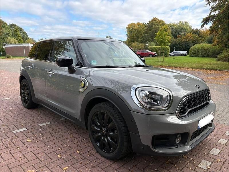 Grau Gebraucht 2020 Mini Cooper SE Chili Kleinwagen | 26.990 € (Etwas zu teuer) - Bild 1/4