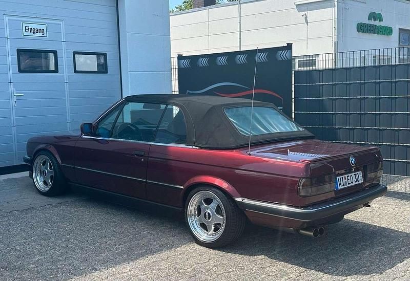 Gebraucht BMW 325 Cabriolet 193 PS (141 kW) 1990 Calypsorot Cabrio