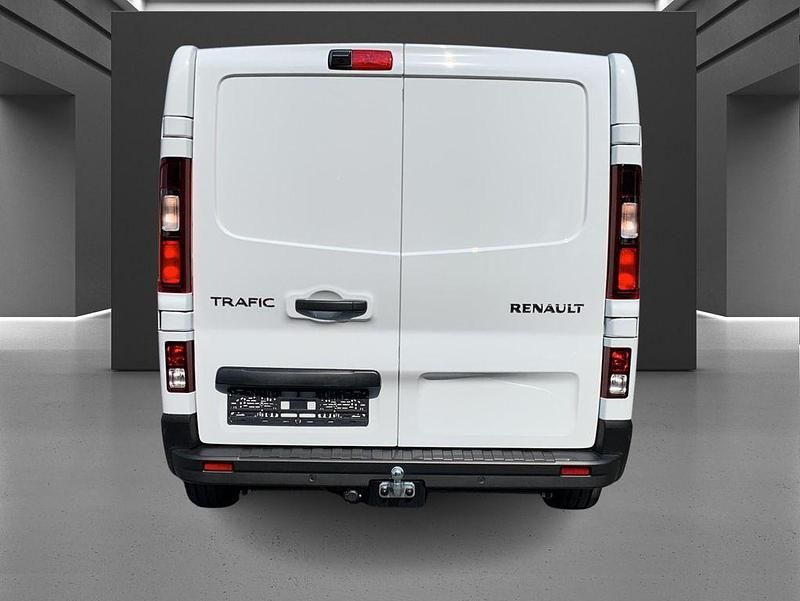 Neu Renault Trafic 170 PS (125 kW) 2025 369 weiã Van / Kleinbus
