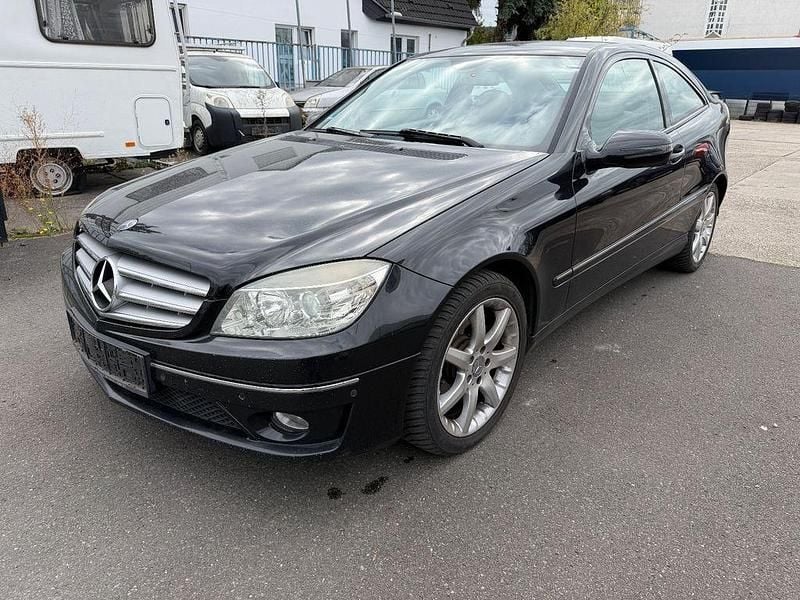 Gebraucht Mercedes CLC220 150 PS (110 kW) 2009 Schwarz Kleinwagen