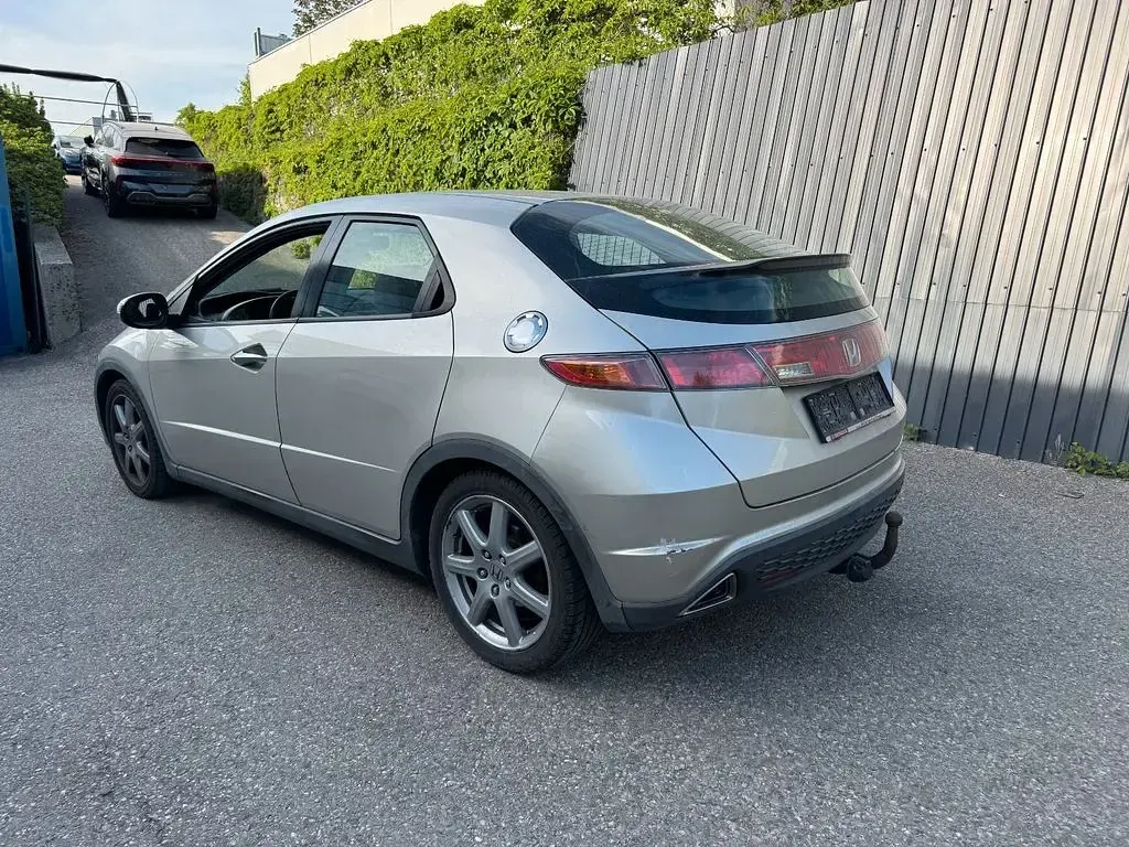 Gebraucht Honda Civic Sport 140 PS (102 kW) 2007 Silber Limousine
