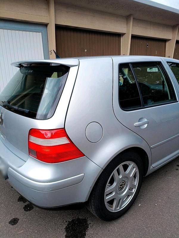 Gebraucht VW Golf IV Pacific 75 PS (55 kW) 2003 Silber Limousine