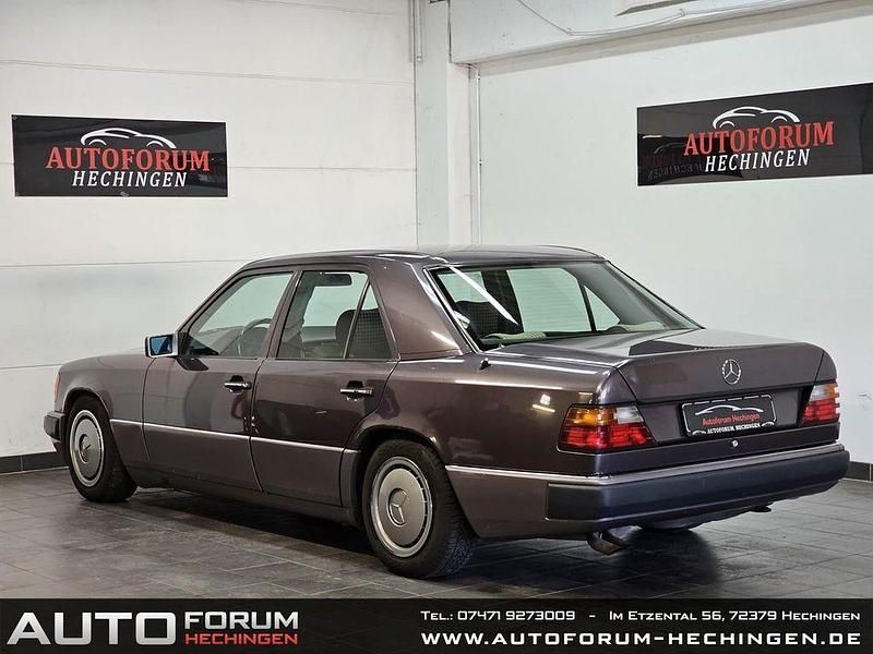 Gebraucht Mercedes E260 160 PS (117 kW) 1991 Bornit  Limousine