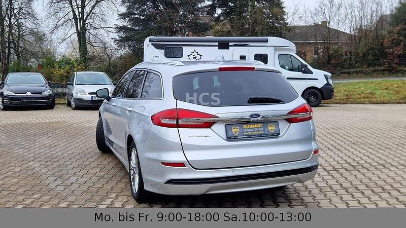 Gebraucht Ford Mondeo Titanium 150 PS (110 kW) 2022 Silber Kombi