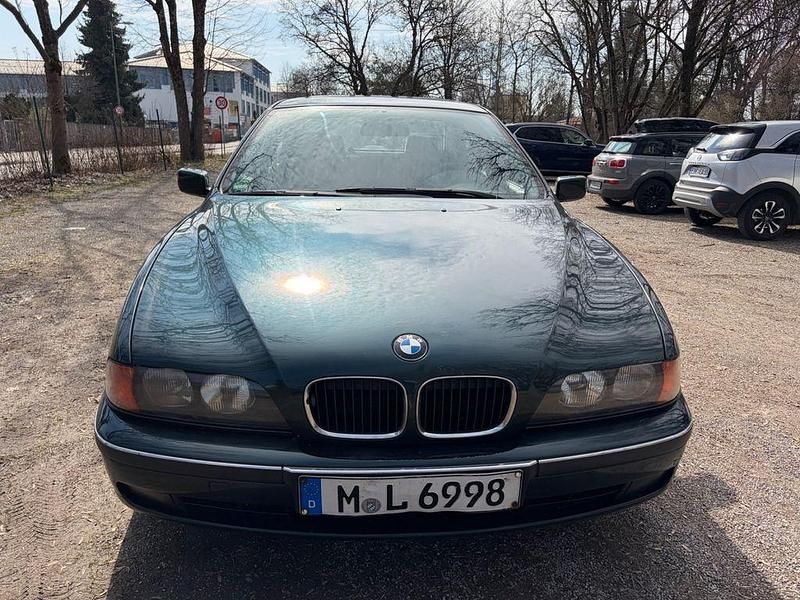 Gebraucht BMW 520 150 PS (110 kW) 1996 Grün Limousine