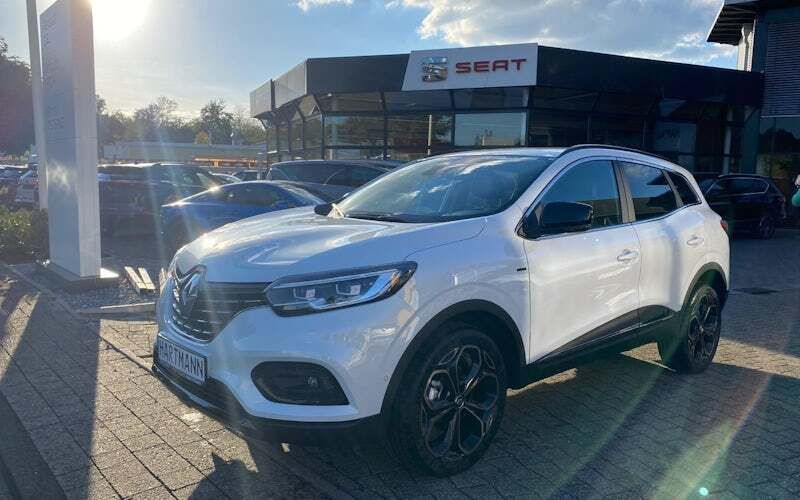 Othercolor Gebraucht 2022 Renault Kadjar Black Edition SUV | 29.990 € - Bild 1/3