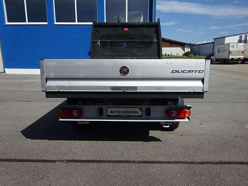 Gebraucht Fiat Ducato 140 PS (102 kW) 2020 Weiss Van