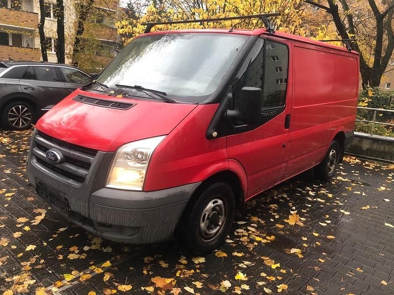 Rot Gebraucht 2010 Ford Transit Van / Kleinbus | 2.950 € (Superpreis) - Bild 1/4