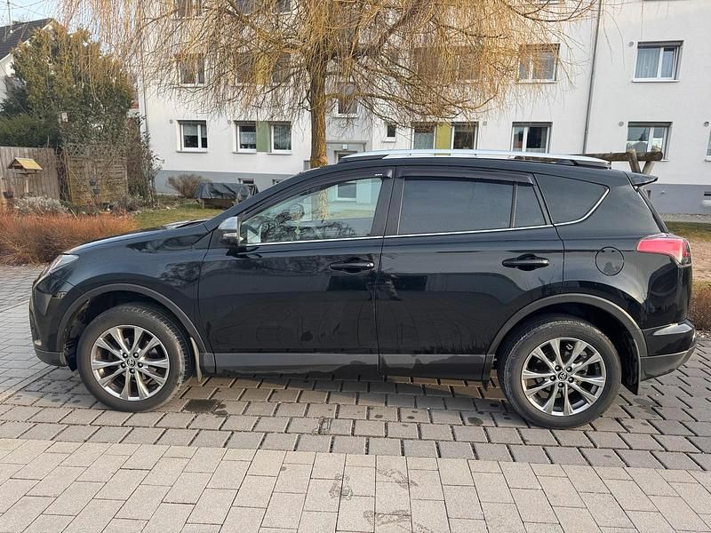 Gebraucht Toyota RAV4 180 PS (132 kW) 2018 Schwarz SUV