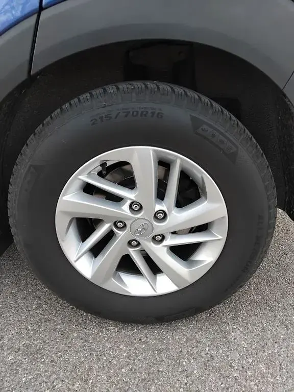 Gebraucht Hyundai Tucson Trend 132 PS (97 kW) 2019 Blau SUV