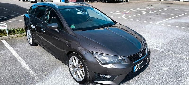 Grau Gebraucht 2014 Seat Leon ST FR Kombi | 7.999 € (Superpreis) - Bild 1/4