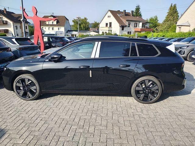 Neu Opel Astra 114 kW (156 PS) 2025 Schwarz Kombi