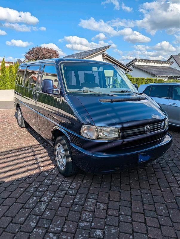 Blau Gebraucht 1998 VW T4 Van | 8.999 € (Etwas zu teuer) - Bild 1/4