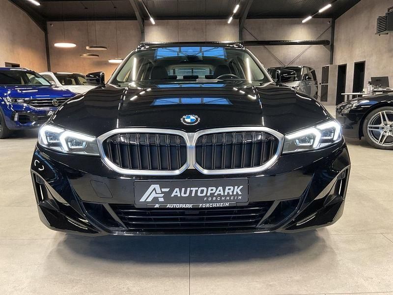 Gebraucht BMW 320 190 PS (139 kW) 2023 Schwarz Kombi