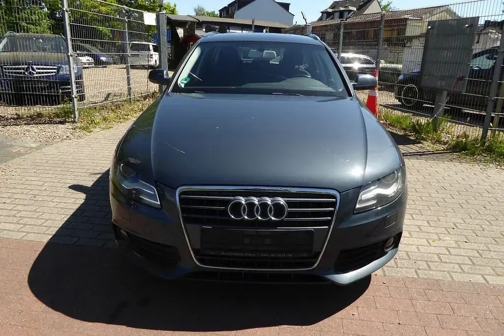 Second-hand Audi A4 Ambition 143 CP (105 kW) 2011 Gri Break