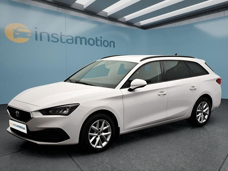 Weiß Gebraucht 2021 Seat Leon ST Kombi | 18.649 € (Fairer Preis) - Bild 1/4