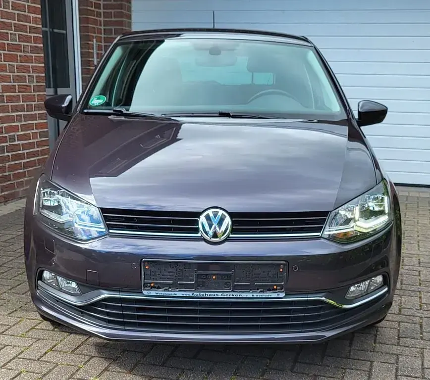Gebraucht VW Polo LOUNGE 90 PS (66 kW) 2016 Grau Limousine