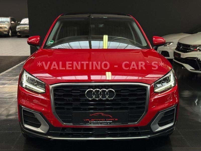 Gebraucht Audi Q2 Comfort 150 PS (110 kW) 2020 Rot SUV