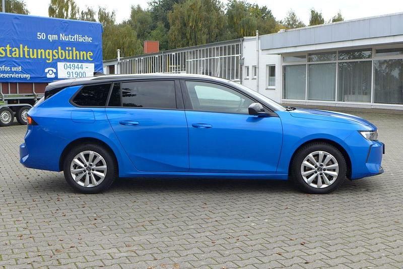 Gebraucht Opel Astra Elegance 131 PS (96 kW) 2025 Kobalt blau Kombi