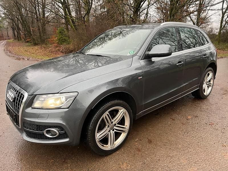 Gebraucht Audi Q5 S-Line 239 PS (175 kW) 2010 Grau SUV