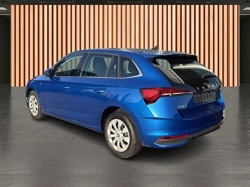 Gebraucht Skoda Scala Selection 116 PS (85 kW) 2024 Blau Kleinwagen