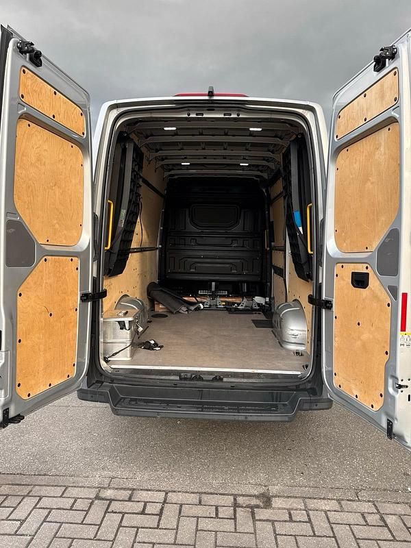 Gebraucht VW Crafter 140 PS (102 kW) 2020 Silber Van