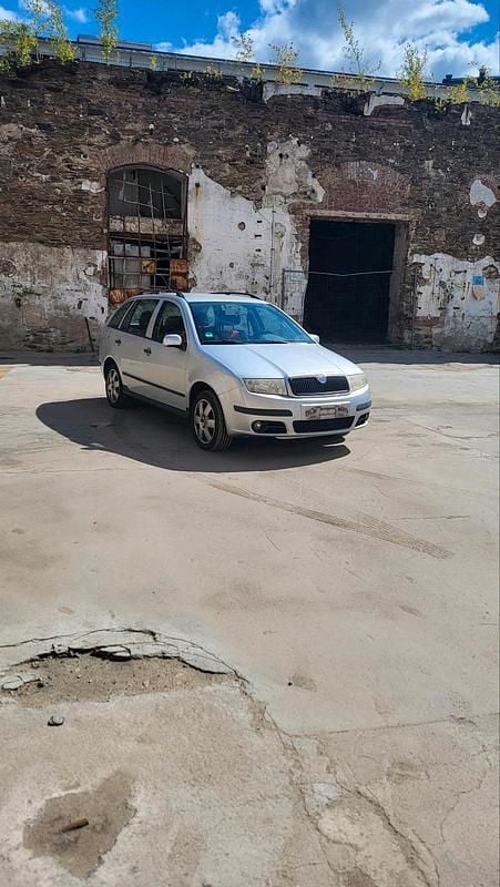 Gebraucht 2003 Skoda Fabia Kombi | 700 € (Guter Preis) - Bild 1/4