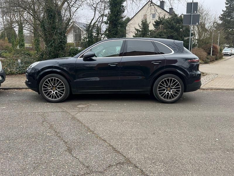 Gebraucht Porsche Cayenne S 441 PS (324 kW) 2018 Blau SUV