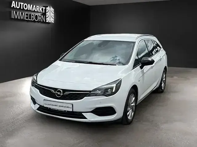 Gebraucht Opel Astra Elegance 235 PS (172 kW) 2022 Weiß Kombi