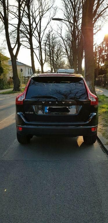 Gebraucht Volvo XC60 Summum 163 PS (119 kW) 2011 Schwarz SUV