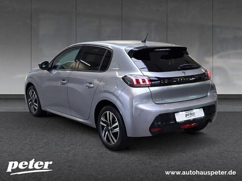 Gebraucht Peugeot 208 Allure 101 PS (74 kW) 2023 Grau Kleinwagen