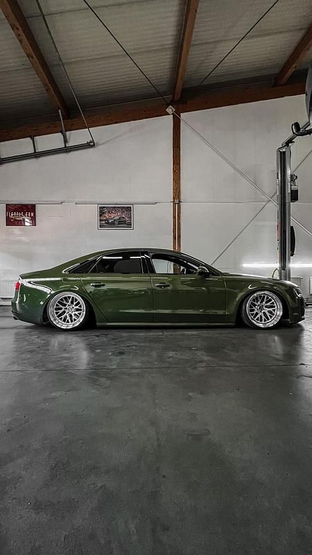 Gebraucht Audi A8 385 PS (283 kW) 2011 Grün Limousine