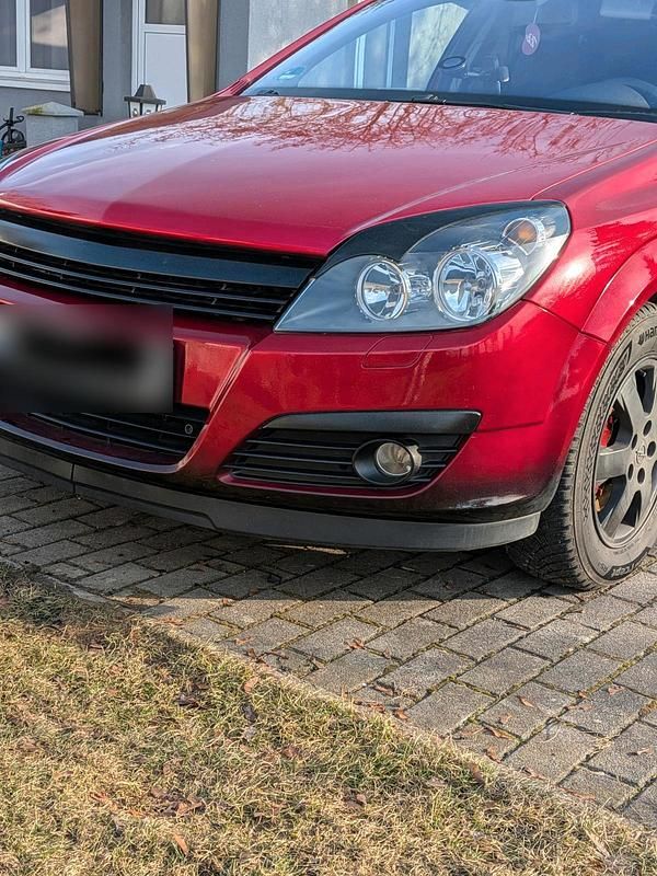 Gebraucht Opel Astra 140 PS (102 kW) 2006 Andere farben Limousine