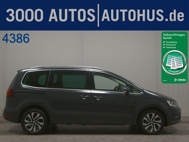 Schwarz Gebraucht 2021 VW Sharan Comfortline Van / Kleinbus | 17.980 € (Superpreis) - Bild 1/4
