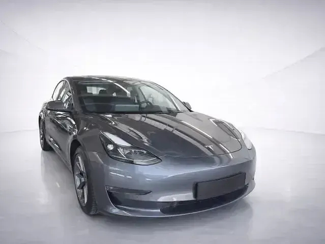 Usado Tesla Model 3 366 kW (498 CV) 2022 Blanco Berlina