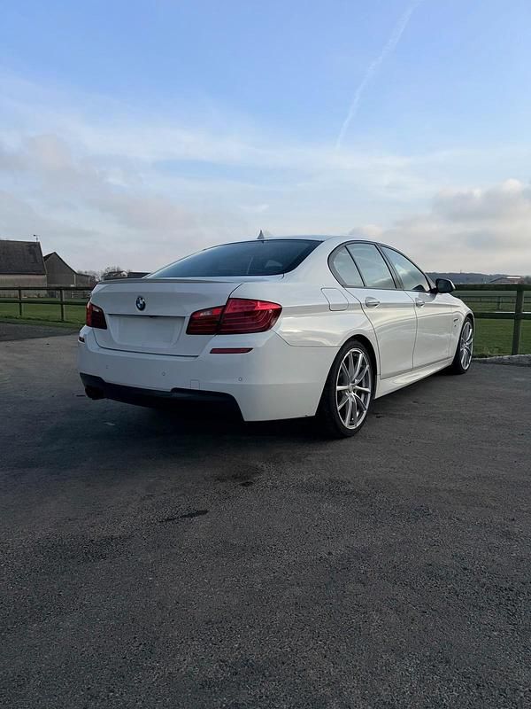 Gebraucht BMW 528 M Sport 245 PS (180 kW) 2014 Weiß Limousine