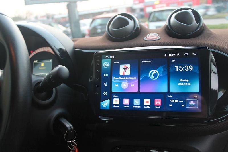 Gebraucht Smart ForFour 71 PS (52 kW) 2018 Weiß Kleinwagen